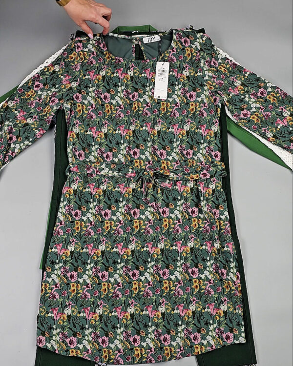 Фотография  345 - DK+Bestseller 085#16 кг, ЛОТ СТ-9951 оптом в Иркутске и Иркутской области