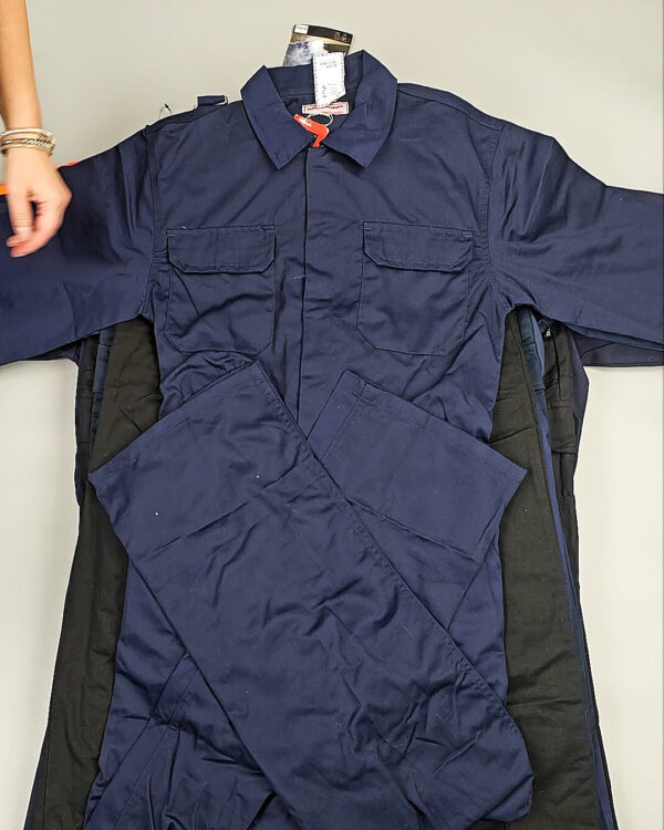 Фотография  959 - Рабочая одежда mix БМ#25 кг, ЛОТ СХ-0267 оптом в Иркутске и Иркутской области