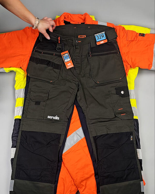 Фотография  855 - Рабочая одежда mix БМ#25 кг, ЛОТ СХ-0266 оптом в Иркутске и Иркутской области